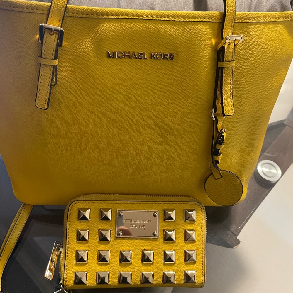 Micheal Kros Tote Bag